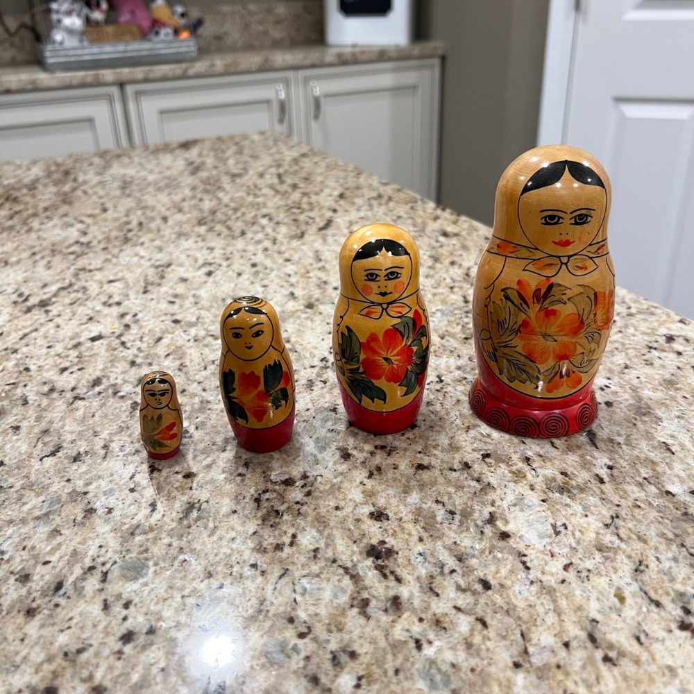 Vintage Russian Matryoshka Nesting Dolls Hand Painted Wooden Floral Set of 4